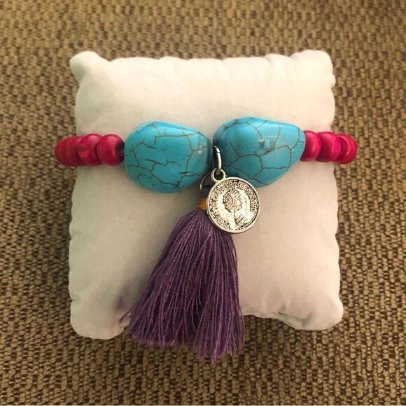 Turquoise Beaded Stretch Bracelet | 2.5” Diameter - Picture 2 of 3